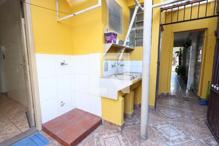 Lavanderia de casa para alugar com 2 quartos, 55m² em Vila Divina Pastora, São Paulo