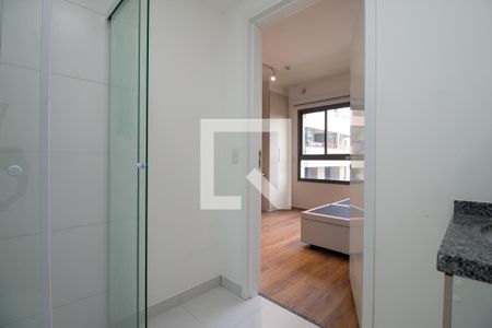 Banheiro de apartamento para alugar com 1 quarto, 26m² em Brooklin, São Paulo