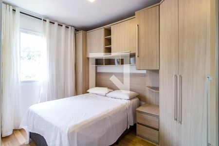 Quarto 1 de apartamento para alugar com 2 quartos, 50m² em Vila Suzana, São Paulo