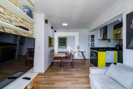 Sala de apartamento para alugar com 2 quartos, 50m² em Vila Suzana, São Paulo