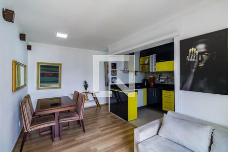 Sala de apartamento para alugar com 2 quartos, 50m² em Vila Suzana, São Paulo