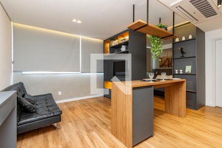 Sala de apartamento para alugar com 1 quarto, 38m² em Vila Sao Francisco (zona Sul), São Paulo