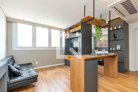 Sala de apartamento para alugar com 1 quarto, 38m² em Vila Sao Francisco (zona Sul), São Paulo