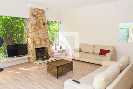 Sala de TV de casa à venda com 6 quartos, 560m² em Jardim Los Angeles, São Paulo