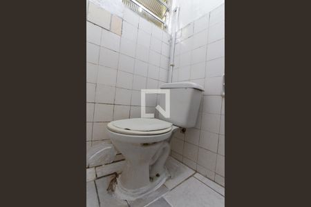 Banheiro de casa para alugar com 1 quarto, 35m² em Vila Medeiros, São Paulo