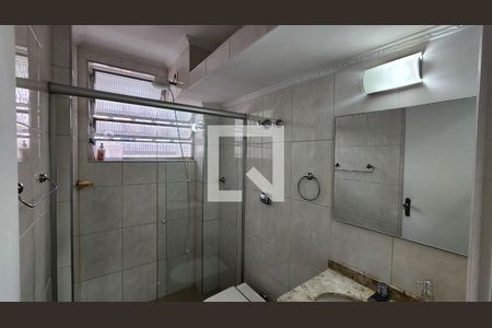 Banheiro de apartamento para alugar com 1 quarto, 35m² em Aparecida, Santos