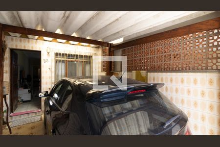 Garagem de casa para alugar com 2 quartos, 140m² em Jardim Jaú (zona Leste), São Paulo