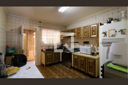 Cozinha de casa para alugar com 2 quartos, 140m² em Jardim Jaú (zona Leste), São Paulo