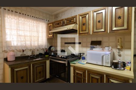 Cozinha de casa para alugar com 2 quartos, 140m² em Jardim Jaú (zona Leste), São Paulo