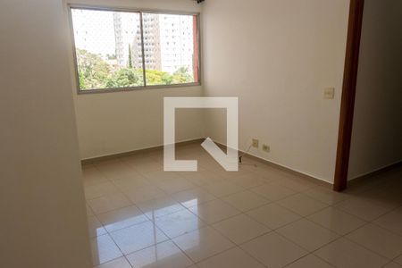 Sala de apartamento para alugar com 3 quartos, 74m² em Socorro, São Paulo