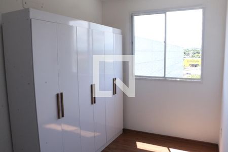 Quarto 1 de apartamento para alugar com 2 quartos, 43m² em Moquetá, Nova Iguaçu