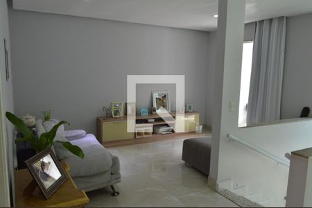 Sala 1 de casa de condomínio à venda com 4 quartos, 200m² em Taquara, Rio de Janeiro