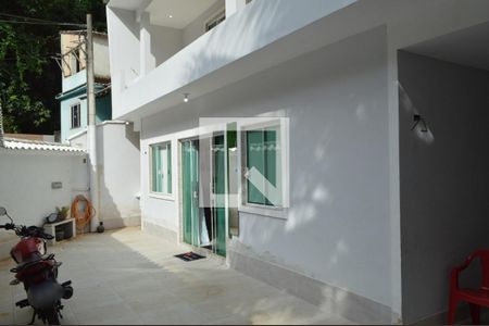Quintal  de casa de condomínio à venda com 4 quartos, 200m² em Taquara, Rio de Janeiro