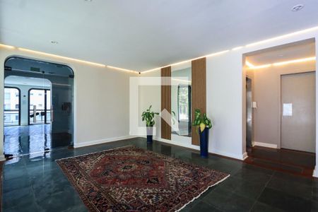 Hall de apartamento para alugar com 4 quartos, 350m² em Real Parque, São Paulo