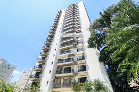 Fachada de apartamento para alugar com 4 quartos, 350m² em Real Parque, São Paulo