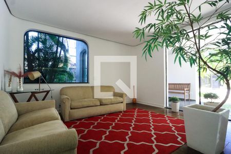 Hall social de apartamento para alugar com 4 quartos, 350m² em Real Parque, São Paulo