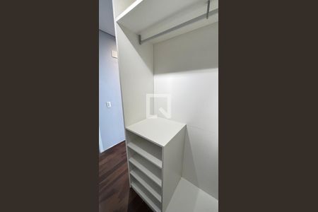 Suite Closet de apartamento para alugar com 2 quartos, 65m² em Vila Curuçá, Santo André