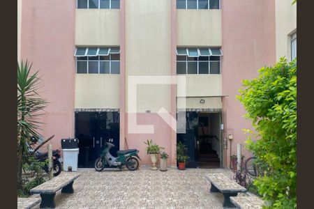 Entrada de apartamento para alugar com 2 quartos, 45m² em Manacás, Belo Horizonte
