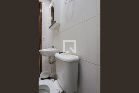 Banheiro Social de apartamento para alugar com 2 quartos, 45m² em Manacás, Belo Horizonte