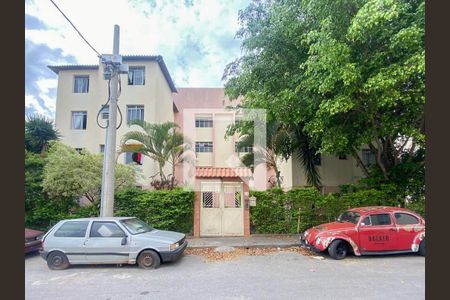 Fachada de apartamento para alugar com 2 quartos, 45m² em Manacás, Belo Horizonte