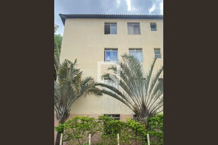 Plaquinha Instalada de apartamento para alugar com 2 quartos, 45m² em Manacás, Belo Horizonte