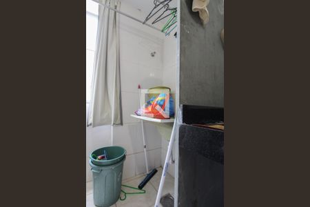 Área de Serviço de apartamento para alugar com 2 quartos, 45m² em Manacás, Belo Horizonte