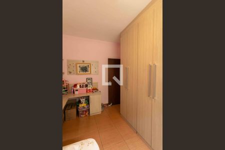 Quarto 2 de casa à venda com 3 quartos, 360m² em Itapoã, Belo Horizonte