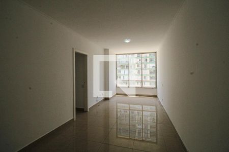 Sala de apartamento para alugar com 3 quartos, 85m² em Barra da Tijuca, Rio de Janeiro