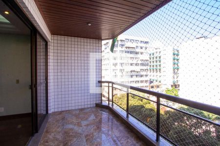 Varanda da Sala de apartamento à venda com 4 quartos, 215m² em Icaraí, Niterói
