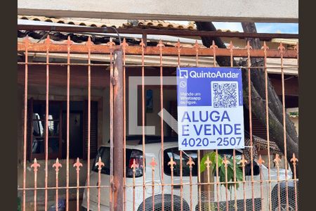 plaquinha instalada de casa à venda com 5 quartos, 400m² em Riacho das Pedras, Contagem