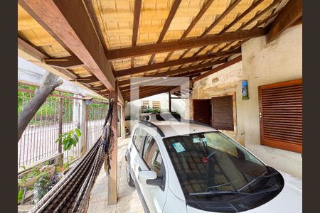Garagem de casa à venda com 5 quartos, 400m² em Riacho das Pedras, Contagem