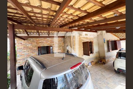 Garagem de casa à venda com 5 quartos, 400m² em Riacho das Pedras, Contagem