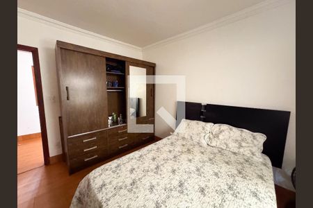 Quarto 2 de casa à venda com 5 quartos, 400m² em Riacho das Pedras, Contagem