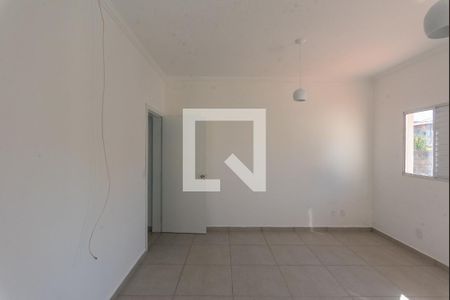 Quarto 1 de casa para alugar com 2 quartos, 70m² em Parque Jambeiro, Campinas