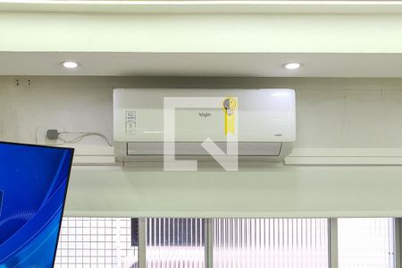 Sala de apartamento para alugar com 1 quarto, 50m² em Guilhermina, Praia Grande