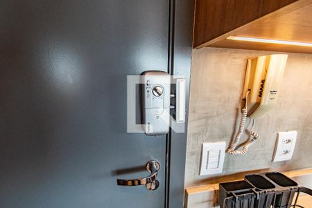 Fechadura eletrônica de apartamento para alugar com 1 quarto, 49m² em Ipiranga, São Paulo
