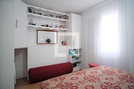 Quarto 1 de apartamento para alugar com 2 quartos, 57m² em Jardim Artur Alvim, São Paulo
