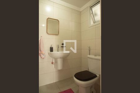 Banheiro de Serviço de casa à venda com 3 quartos, 330m² em Vila da Saúde, São Paulo