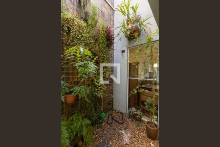 Jardim de Inverno Sala de Estar de casa à venda com 3 quartos, 200m² em Jardim Cidalia, São Paulo