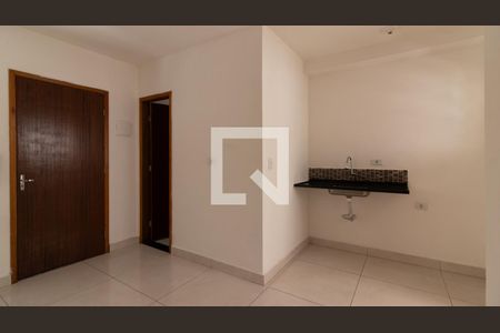 Cozinha de apartamento para alugar com 1 quarto, 32m² em Artur Alvim, São Paulo
