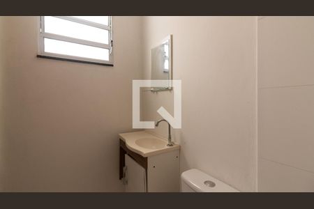 Banheiro de apartamento para alugar com 1 quarto, 32m² em Artur Alvim, São Paulo
