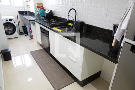 Cozinha de apartamento à venda com 2 quartos, 75m² em Picanço, Guarulhos