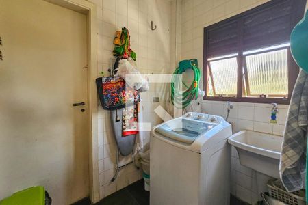 Área de serviço  de apartamento para alugar com 3 quartos, 86m² em Balneario Guarujá, Guarujá
