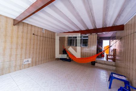 Garagem de casa à venda com 3 quartos, 175m² em Jardim Popular, São Paulo