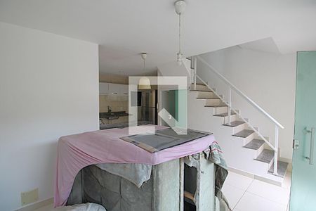 Sala de casa para alugar com 2 quartos, 110m² em Campinho, Rio de Janeiro