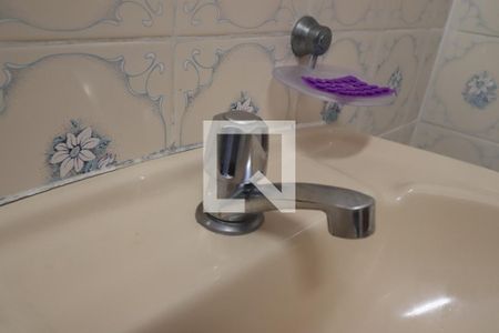 Banheiro de casa à venda com 3 quartos, 137m² em Jardim Ipanema, Santo André