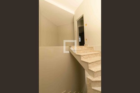 Escada de casa à venda com 4 quartos, 430m² em Liberdade, Belo Horizonte