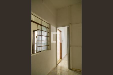Quarto 1 de casa para alugar com 2 quartos, 80m² em Vila Fachini, São Paulo