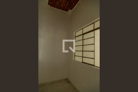 Quarto 1 de casa para alugar com 2 quartos, 80m² em Vila Fachini, São Paulo