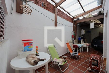 Quintal de casa à venda com 2 quartos, 60m² em Vila Amélia, São Paulo